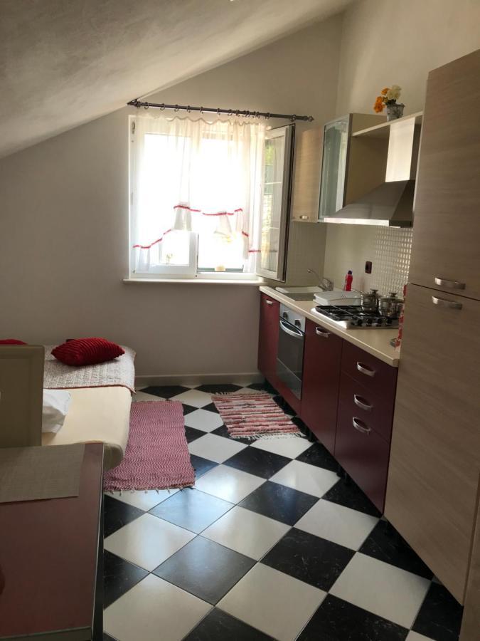 Apartments Renata Пучишча Экстерьер фото